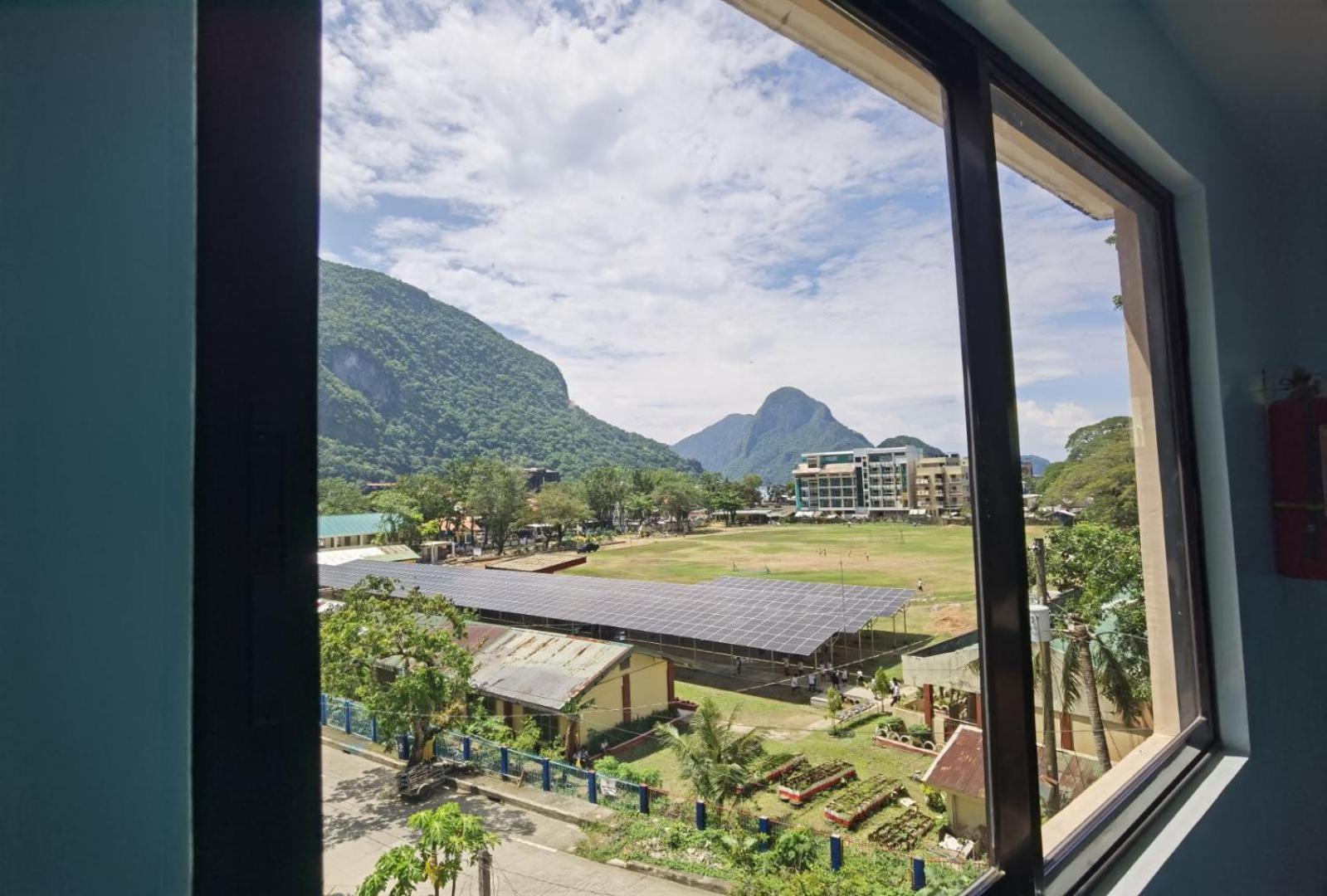 Amos Pili Tree Inn Powered By Cocotel เอลนิโด ภายนอก รูปภาพ