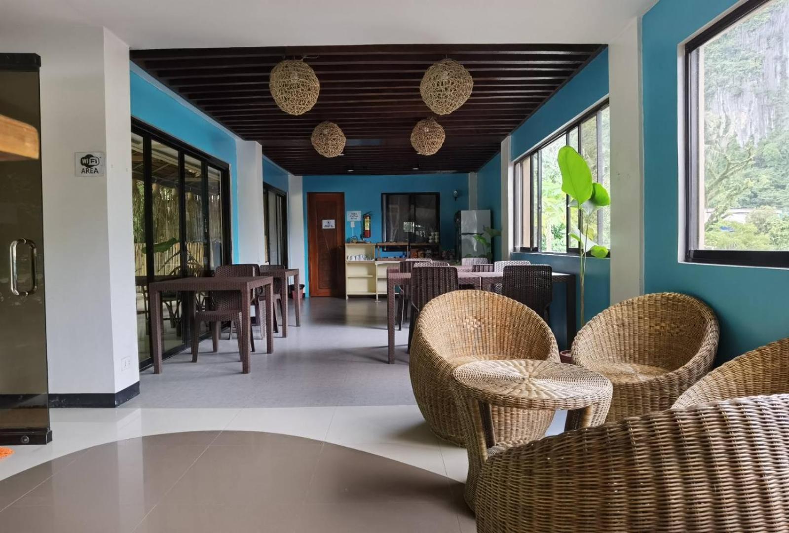 Amos Pili Tree Inn Powered By Cocotel เอลนิโด ภายนอก รูปภาพ
